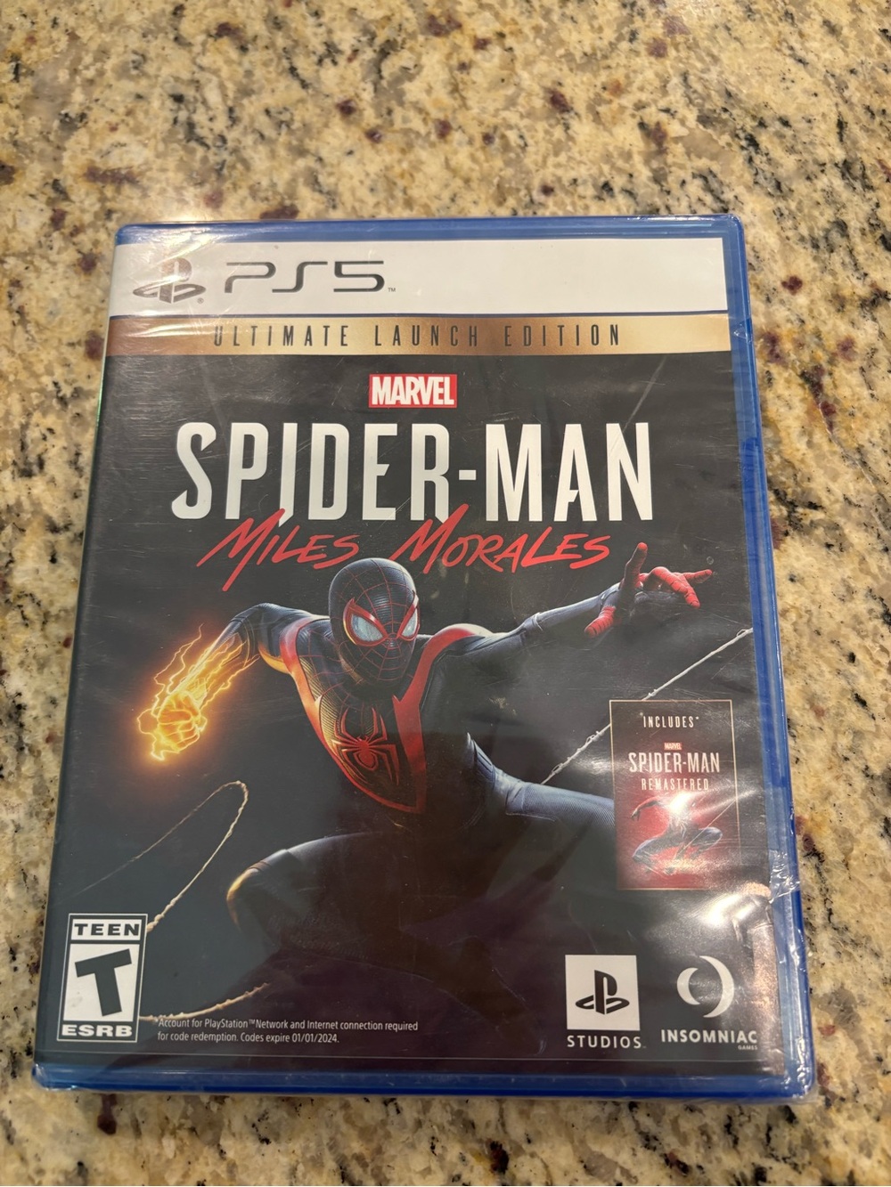 Marvel Spider-Man Miles Morales PS5 - Black, Red, Gold